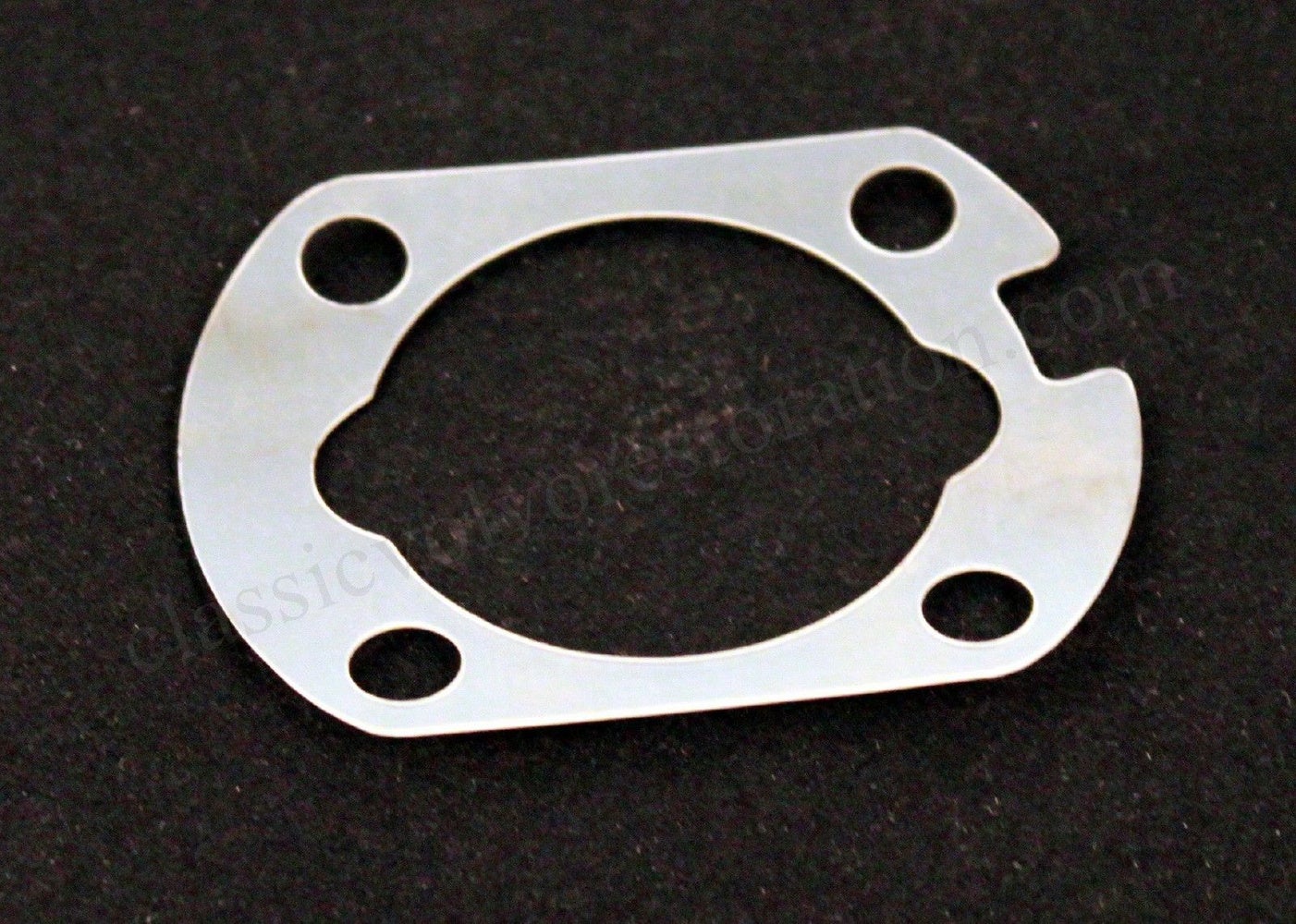 Bricka isolering signalhorn till Volvo Amazon 1968-, 140, 164 -72 — bild 1 av 2